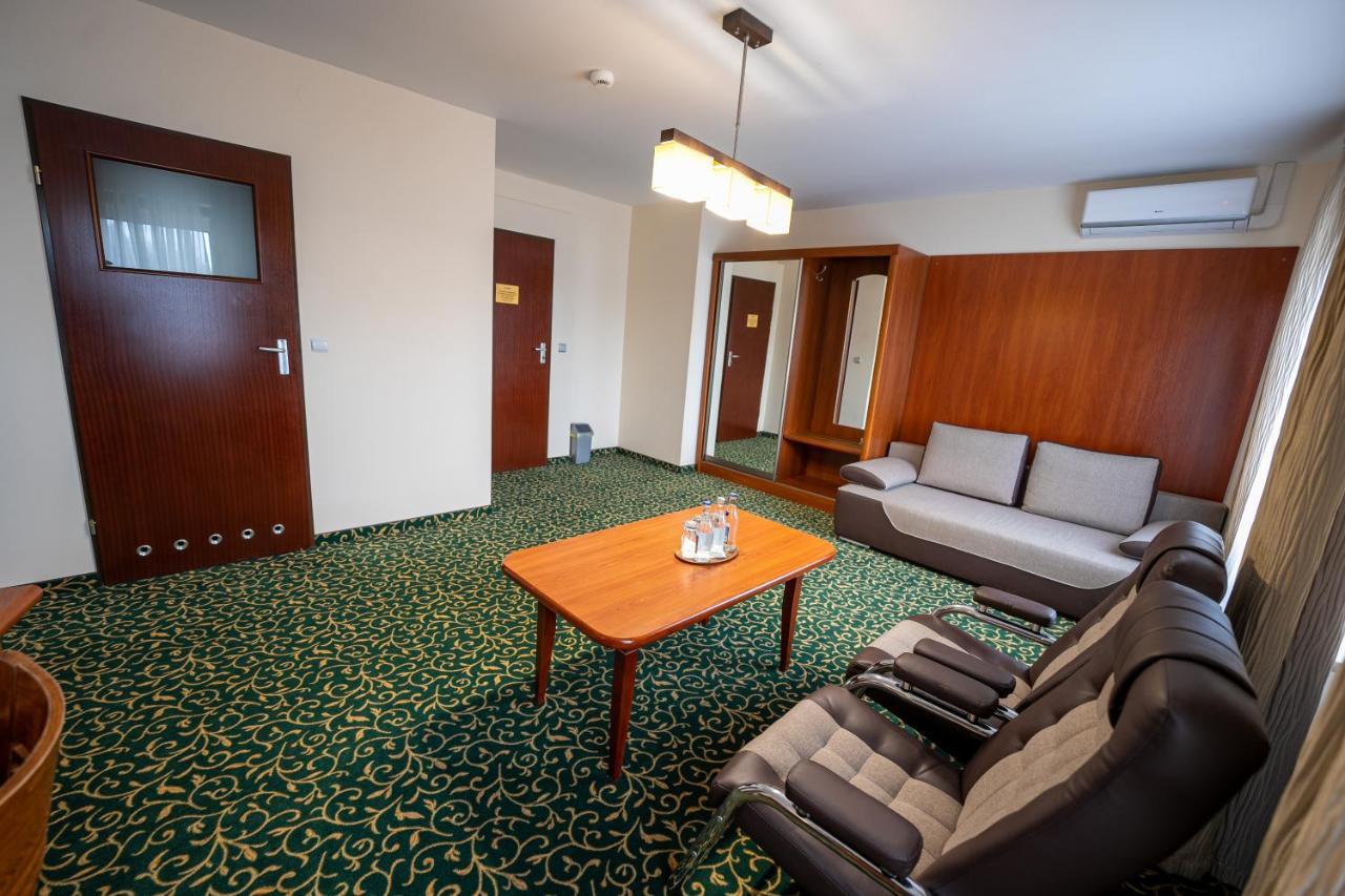 Hotel Szelcow ليزكو المظهر الخارجي الصورة